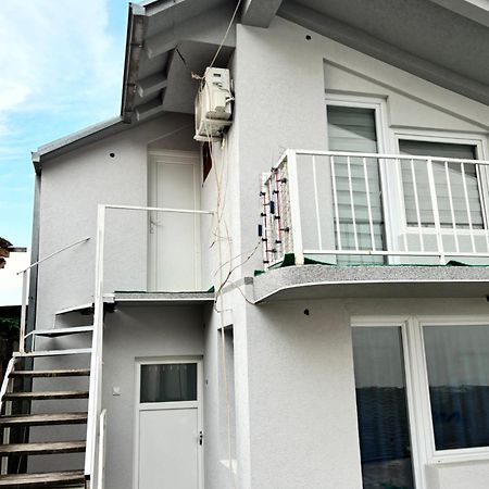 Apartman Sava Ni Εξωτερικό φωτογραφία