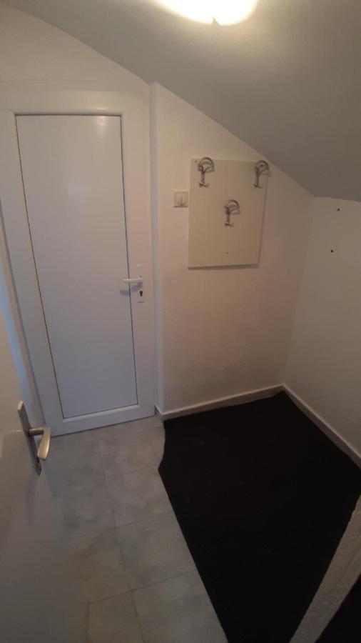 Apartman Sava Ni Εξωτερικό φωτογραφία